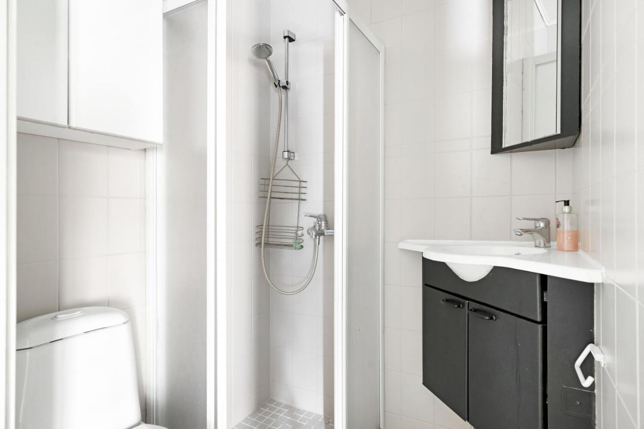 Cozy Duplex At Heikinlaakso Apartment Helsinki Ngoại thất bức ảnh
